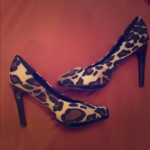 Leopard print Heels